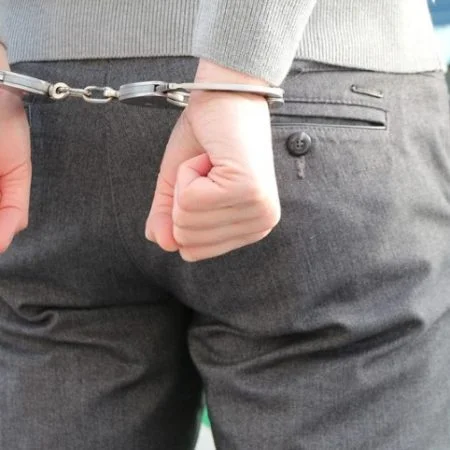 Venezuelano é preso suspeito de estuprar filha de 10 anos e sobrinho em SC