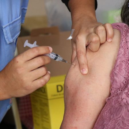 Santa Catarina inicia campanha de vacinação contra a gripe