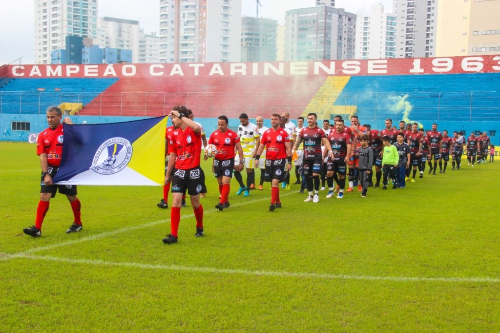Nacional e O Golpe duelam pelo título da 19ª Copa Verão Taça Porto5