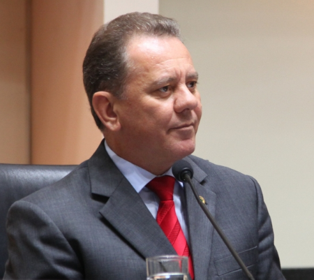 No início da manhã prefeito e vice-prefeito de Tubarão são presos