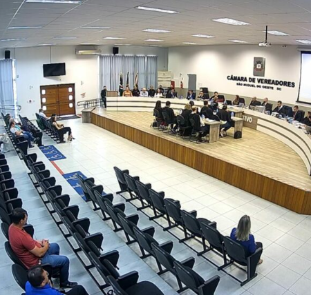 Ex-prefeito é condenado por mandar matar advogado em SC