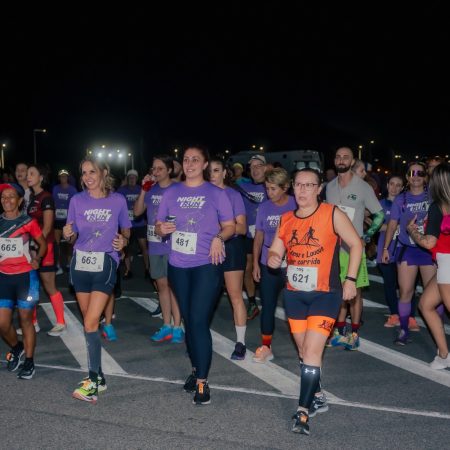 Night Run Floripa Airport encanta 1,2 mil atletas em inédita corrida noturna