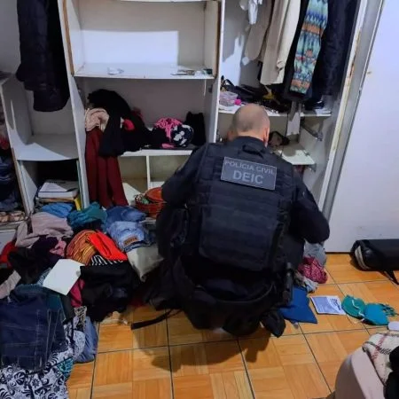 Operação prende 31 suspeitos de integrar esquema de extorsão por ‘golpe dos nudes’