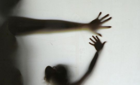 Imagem mostra criança